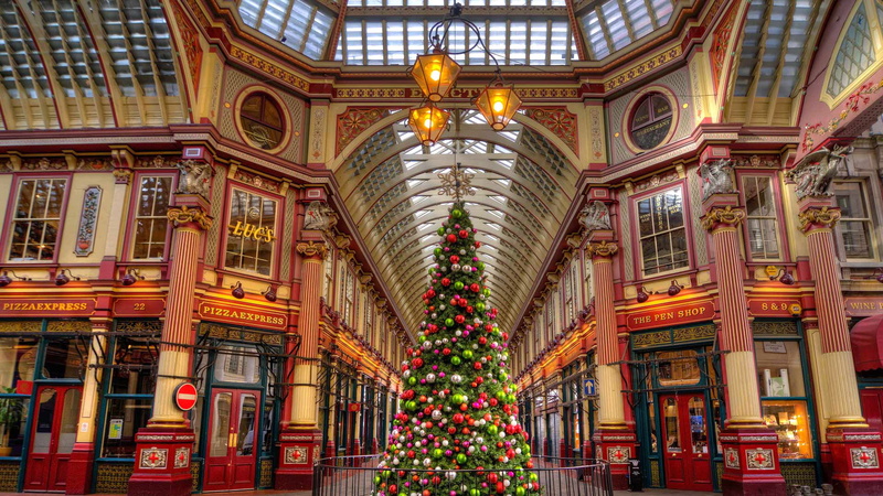 the past, belief, travel destinations, illuminated, decoration, multi colored, balls, architectural column, London, low angle view, holiday, history, religion