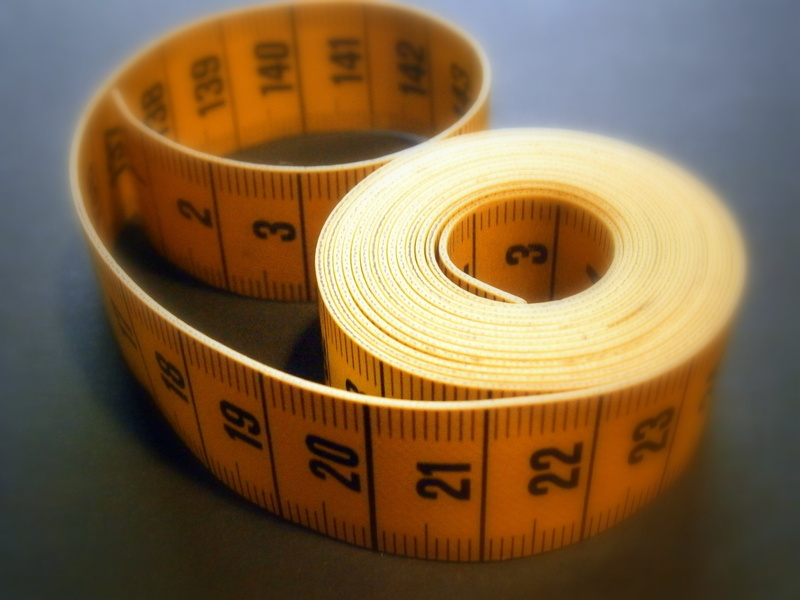 sew, nightlife, depth of field, high angle view, diet, fabric, exactly, meter, dieting, body size, rolled up, centimeters, no people, number, 4K, studio shot