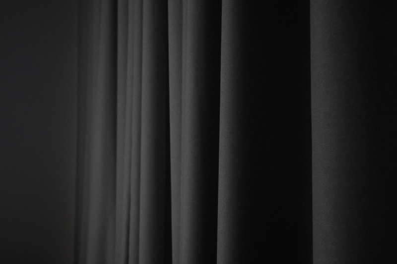 grey, simplicity, shadow, copy space, backgrounds, arts culture and entertainment, indoors, abstract, hanging, 5K, close-up, full frame, no people, repetition
