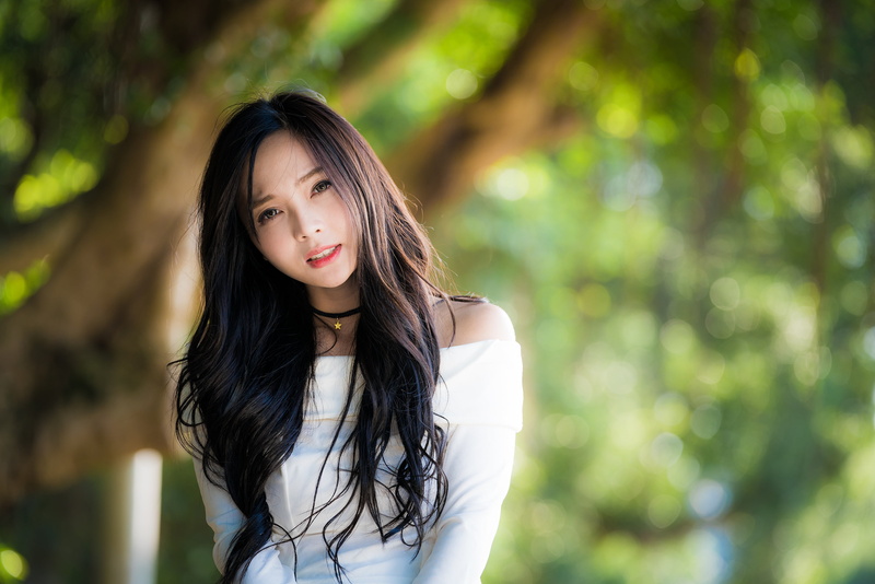 bangs, hair, black hair, waist up, teenager, beauty, adult, women, tree, standing, one person, long hair, portrait, focus on foreground, 4K, young adult
