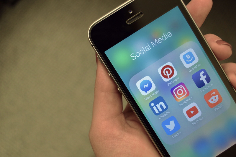 wireless technology, iphone, one person, close-up, social media, youtube, communication, screen, holding, phone, touch screen, finger, indoors, telephone