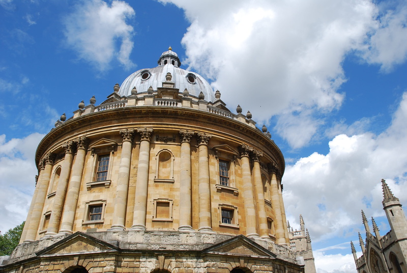 brown, the past, red cliff, university, government, built structure, oxford, low angle view, 4K, architectural column, no people, architecture, ornate