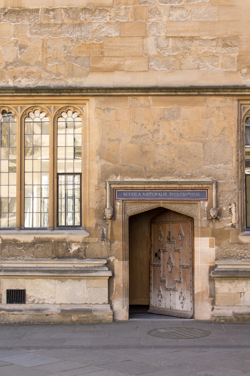 built structure, ancient history, read, old, architecture, door, pavement, united kingdom, ornate, reading, the past, flagstone, sunlight, oxford, library