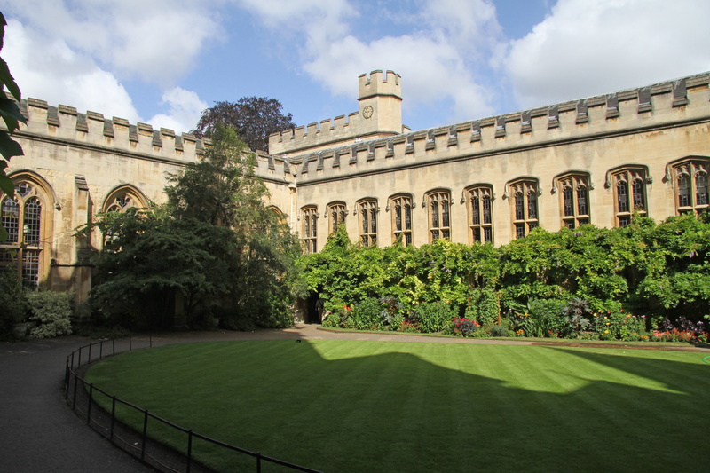 university, travel destinations, building exterior, travel, built structure, cloud - sky, growth, outdoors, day, architecture, balliol college, hedge, oxford