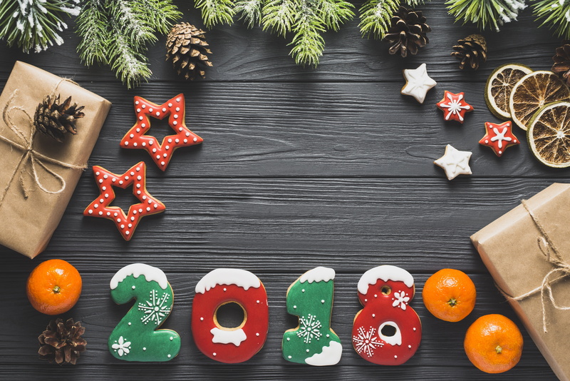 tangerine, gingerbread cookie, New Year, no people, holiday - event, christmas, tree, christmas tree, directly above, still life, indoors, cookie, representation