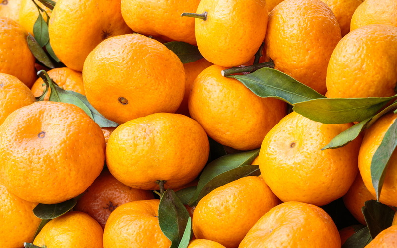 food, yellow, healthy Eating, no People, for sale, organic, citrus Fruit, abundance, retail, plant part, wellbeing, orange Color, leaf, mandarin Orange