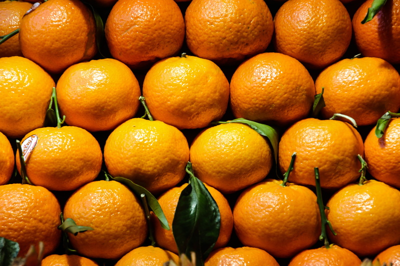 tangerine, still life, close-up, wellbeing, market, ripe, healthy eating, retail, orange color, for sale, food, freshness, food and drink, orange - fruit