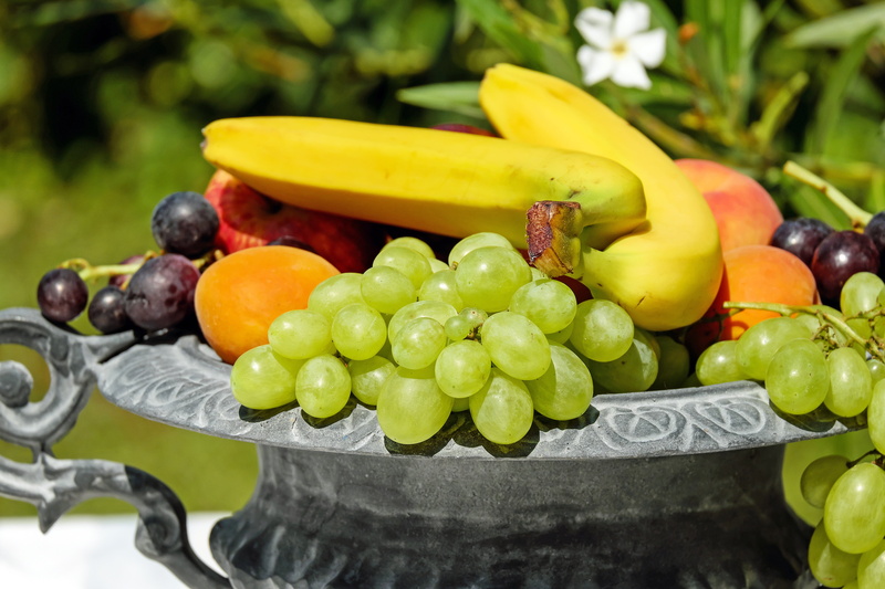 container, choice, outdoors, fruits, abundance, yellow, 4K, vegetable, large group of objects, healthy, shell, grape, freshness, no people, ripe, healthy eating