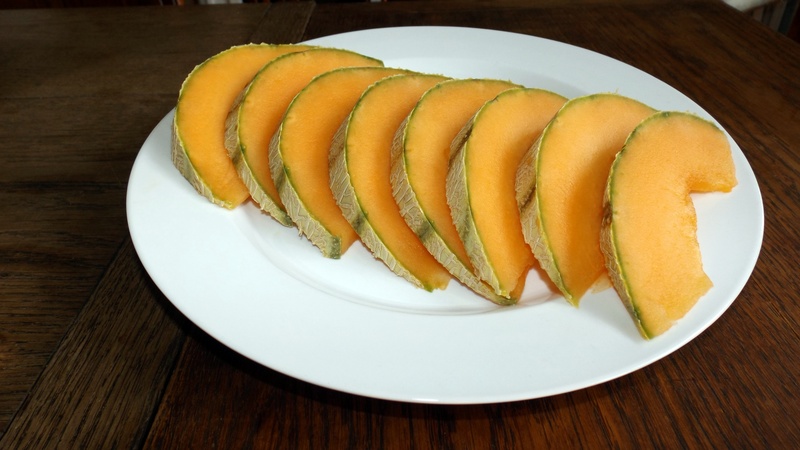 directly above, fruit, no people, ready-to-eat, paper plate, power, white, 4K, indoors, serving size, ripe, high angle view, food, cantaloupe, wood - material