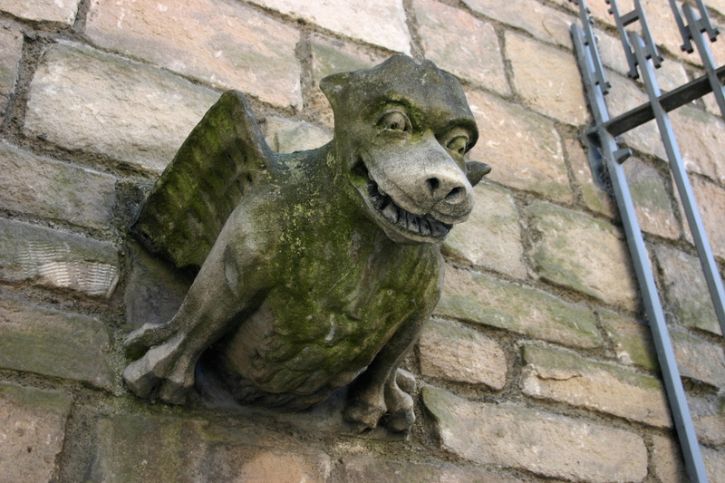 art, animal themes, gothic, animals in the wild, day, wall - building feature, no people, animal, stone wall, masonry, wall, animal wildlife, architecture