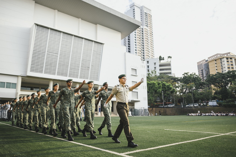 field, army, nature, person, military uniform, vehicle, crowd, armored, soldier, built structure, sport, building, 5K, buildings, troop, casual clothing
