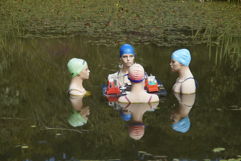 women, art object, day, bathing mermaids, sitting, outdoors, real people, 5K, gambling, female, talk, ulm, childhood, group of people, mermaid, tree, pond