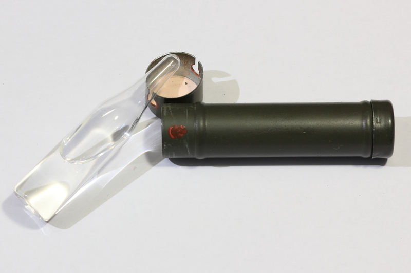 close-up, studio shot, measuring, cut out, cold, dosimeter, radiation, single object, exposure, dose, indoors, equipment, plastic, bottle, refreshment