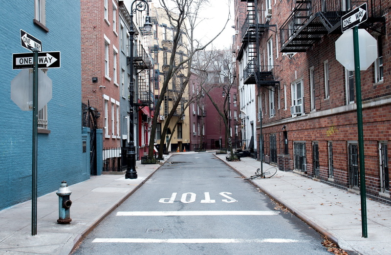 cityscape, bare, editorial, guidance, road marking, town, outdoors, europe, england, communication, facade, city, old, travel, text, 2K, street, residential District