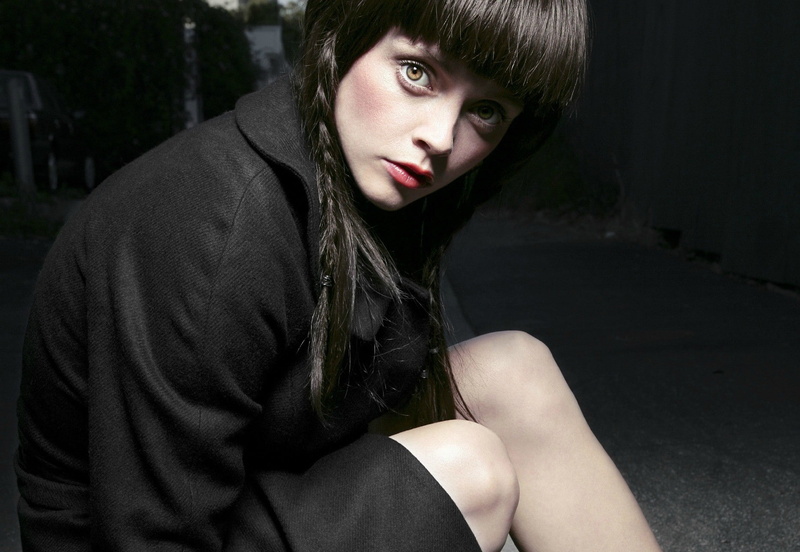 one person, teenager, actress, looking at camera, Christina Ricci, young adult, leisure activity, real people, clothing, beauty, hair, front view, adolescence