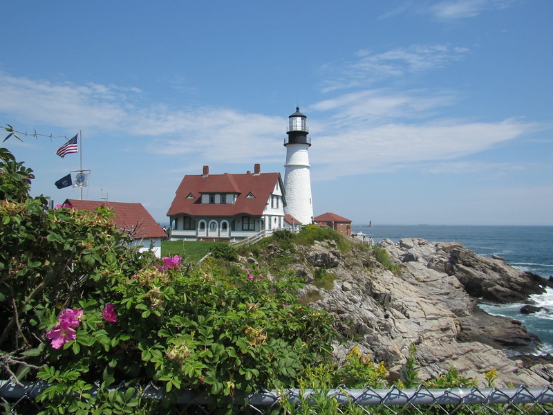 place, travel, safety, 1080P, direction, outdoors, architecture, rock, coastline, light, landmark, Sea, sky, flower, plant, harbor, location, Lighthouse