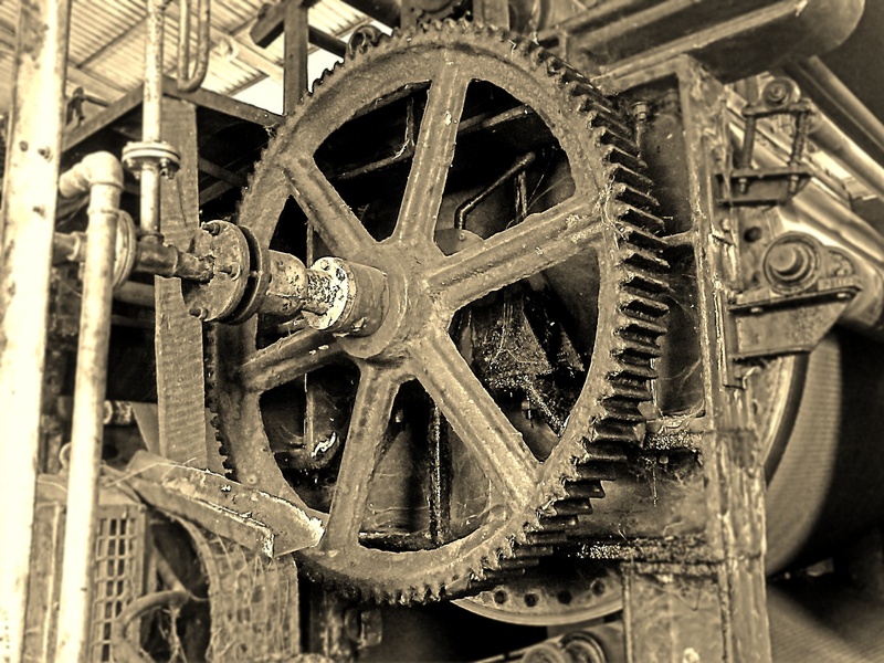 day, gear-wheel, gear, old-fashioned, machine part, technology, close, architecture, machinery, rust, no people, antique, pattern, close-up, transportation