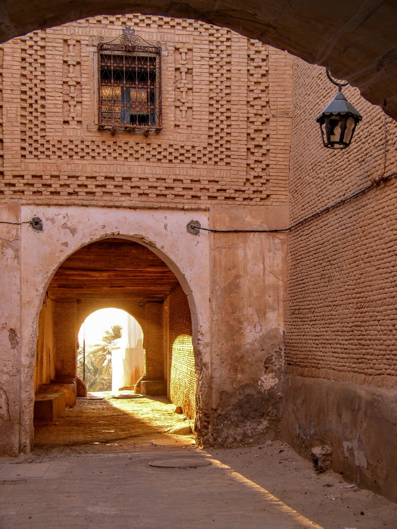 travel, Sun, wall - building feature, arched, ancient, day, brick, outdoors, history, arch, building, Tunisia, built structure, nature, ancient civilization