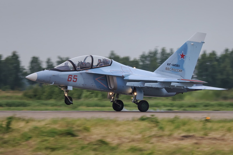 The Yak-130, the plane, combat training, Yak-130, 2K