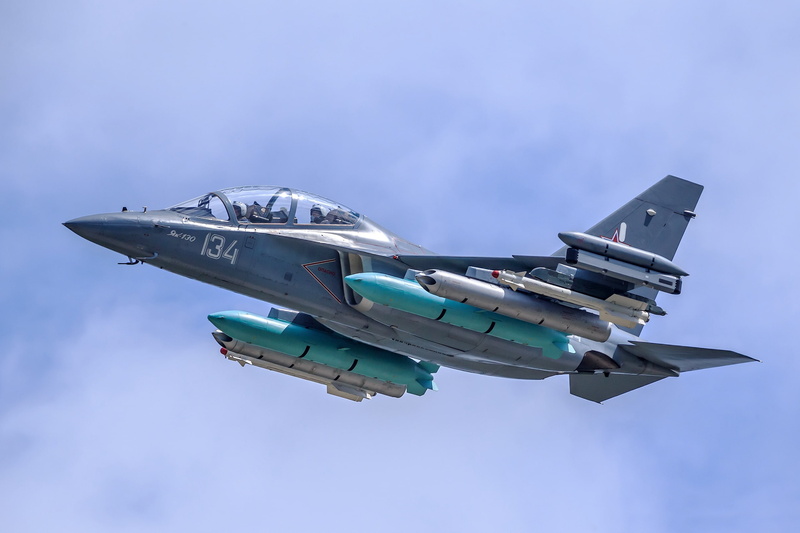 In the middle, Russia, light attack, 2K, The Yak-130, the plane, combat training