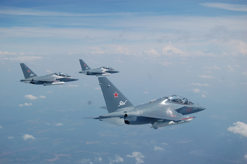 2K, the plane, The Yak-130, Combat training, Yak-130, flight