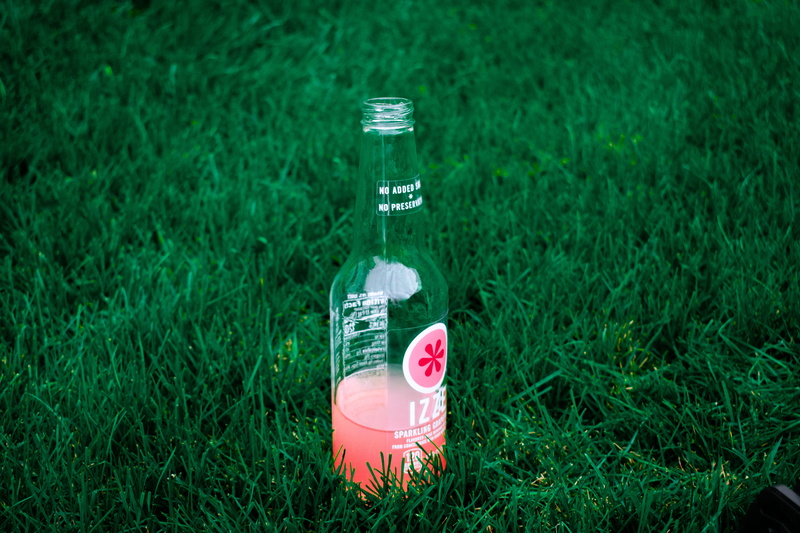 outdoors, sparkling water, plant, vignette, screensaver, field, lighting, green color, grass, produce, beverage, environment, background, vegetation