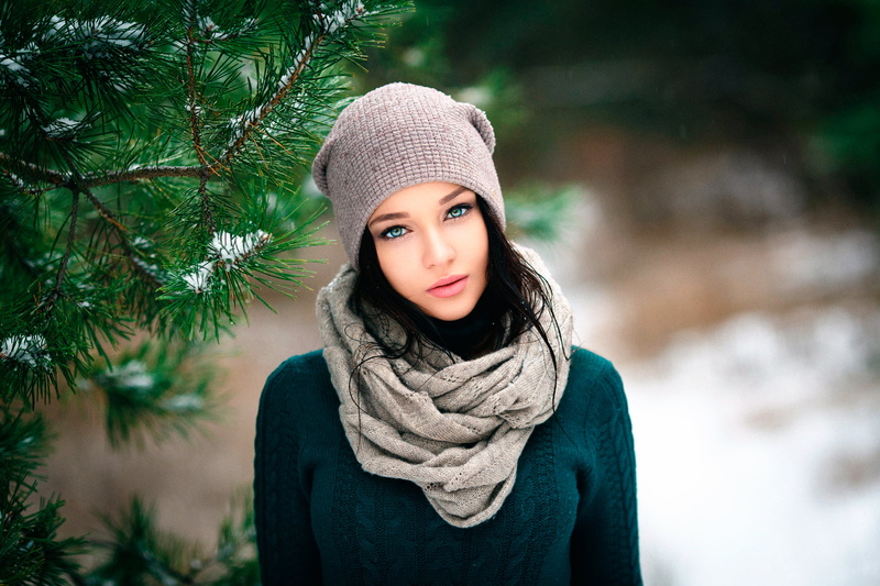 tree, the beauty, front view, young women, s, hat, winter, beauty, cap, Angelina Petrova, portrait, sweater, black, Winter girl, beautiful woman, outdoors