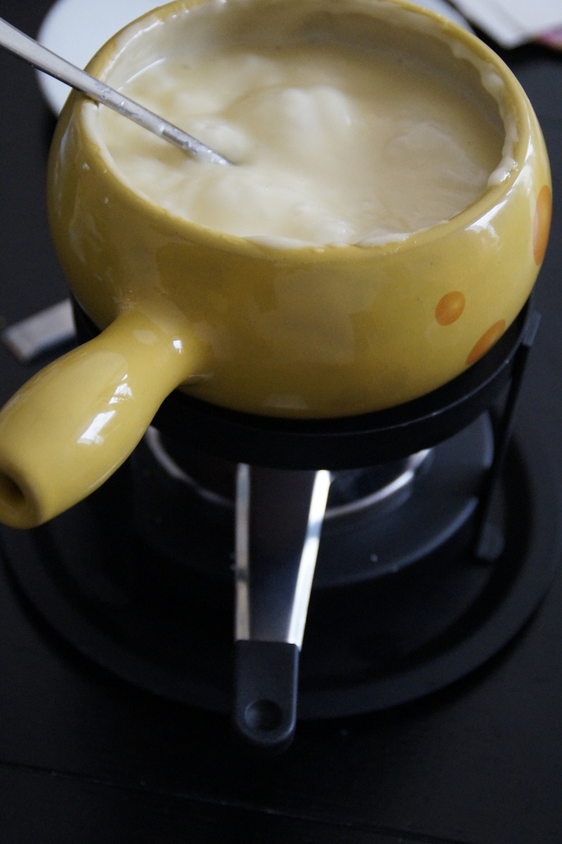 delicious, swiss, cheese, still life, no people, 5K, warmer, yellow, refreshment, drink, frothy drink, table, healthy eating, coffee, eating utensil, national dish
