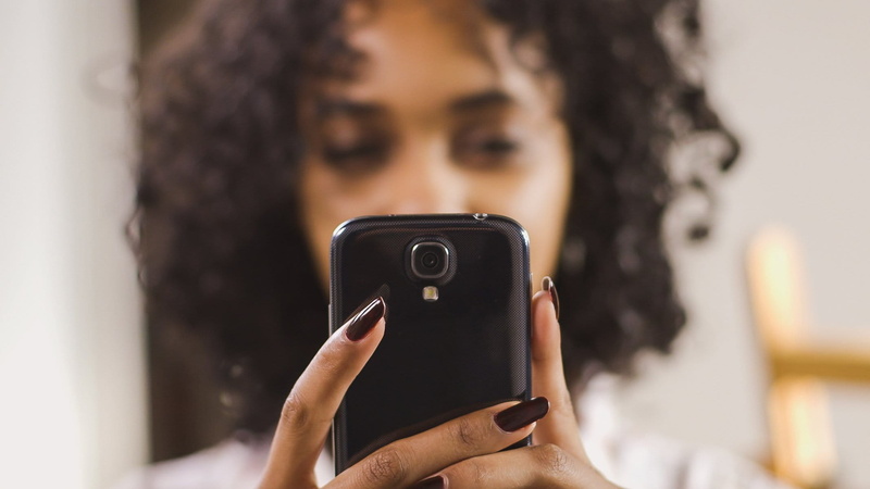 connection, mobile phone, Phones and Cases, activity, photography themes, young adult, one person, 1080P, portable information device, technology, phone