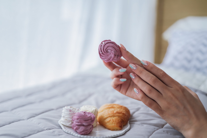 hand, freshness, rose, indoors, finger, furniture, body part, person, sweets, bread, blossom, girls, holding, nail, human hand, cupcake, food and drink