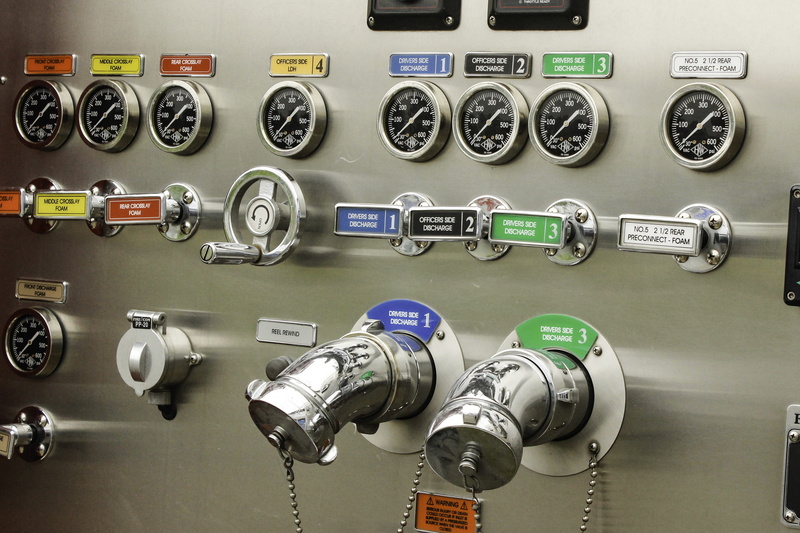 control panel, silver colored, connection, machine part, chrome, camera, lab, in a row, wristwatch, technology, machine, fuel and power generation, 2K