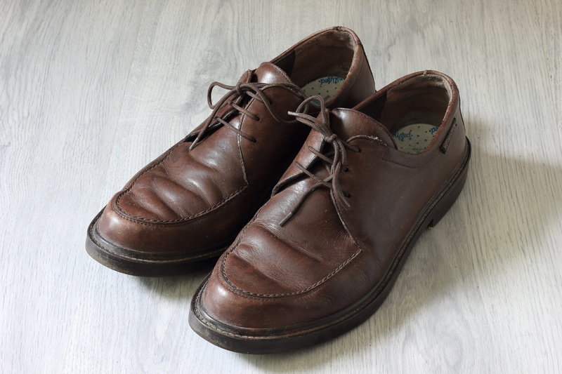 pair, no people, hardwood floor, boot, Clothes, absence, Shoes, fashion, personal accessory, formalwear, two objects, close-up, Menswear, new, shoelace