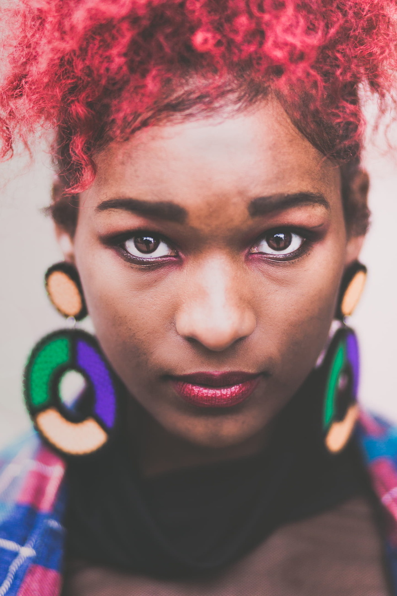 front view, dye, big eye, leisure activity, woman, female, headshot, make up, please, angel, person, curly hair, photography, young women, lady, shallow