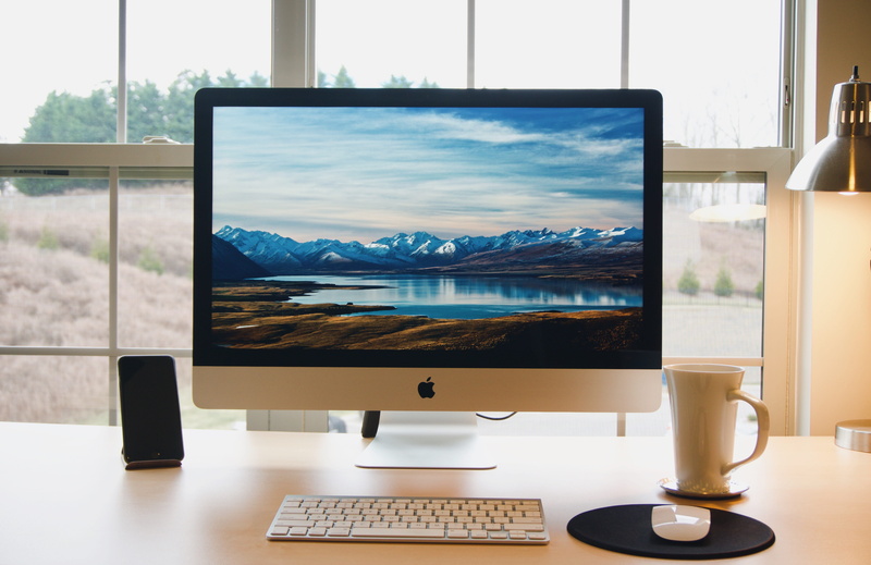 wooden, computer network, mac, furniture, 5K, silver, liquid-crystal display, communication, home interior, luxury, table, imac, ad, modern, television set