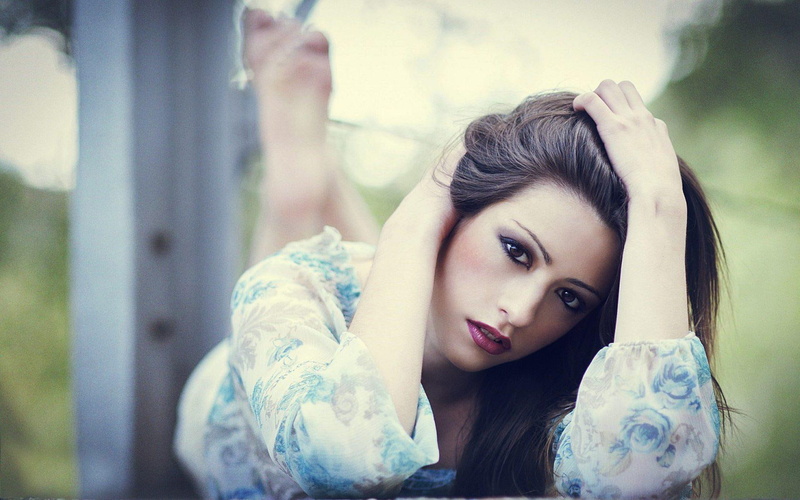 brown, s, 1920x1200, blue, sleeves, floral, white, pretty, girl, shirt, background, women, 1080P