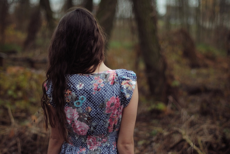 dot, waist up, polka, summer, green Color, fashion, hairstyle, caucasian Ethnicity, dress, long hair, standing, focus on foreground, one Person, beautiful