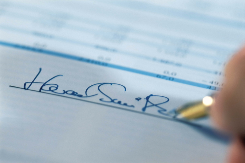 close-up, pen, people, analyzing, one Person, holding, selective Focus, studio shot, business, men, paper, hand, finance, writing instrument, close, human body part