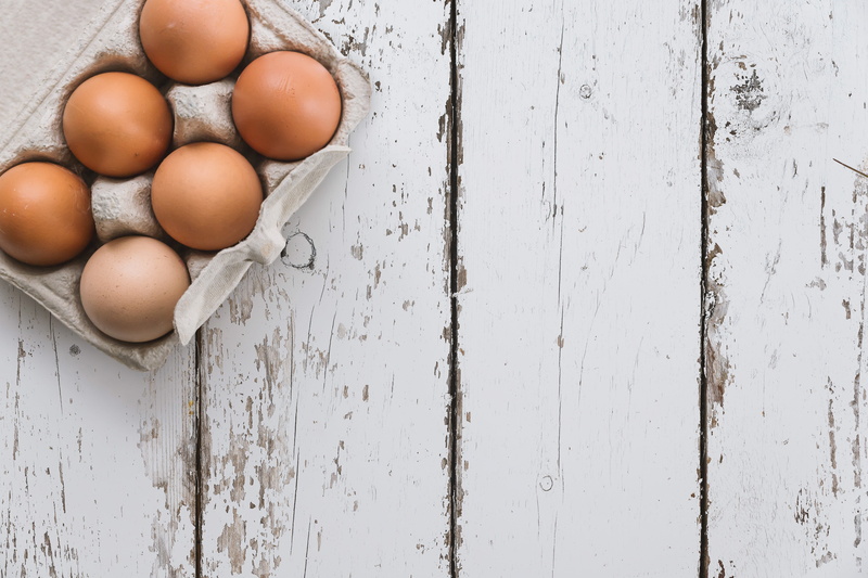 eggs, healthy eating, table, egg, 5K, wood - material, brown, raw food, food and drink, directly above, old, easter, close-up, retro, white color, wood