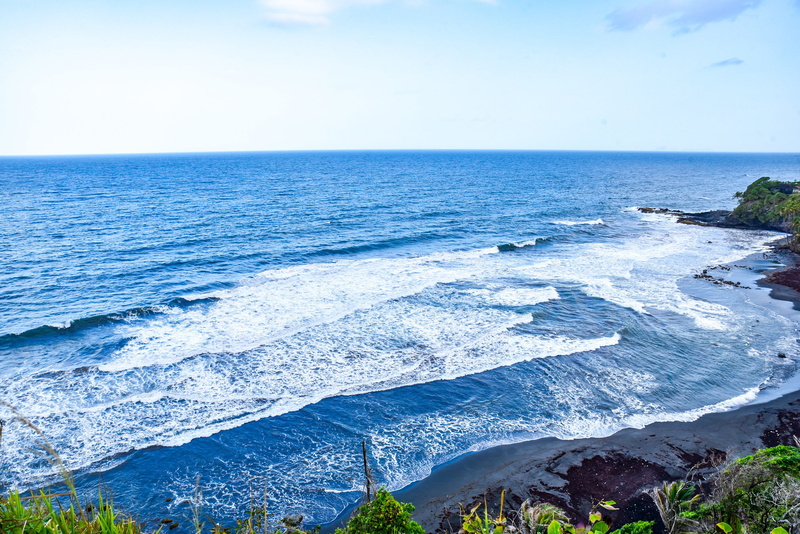 surfing, surf, water, ocean, windward, sport, aquatic sport, beach, st vincent and the grenadines, scenics - nature, idyllic, 2K, rough seas, horizon over water