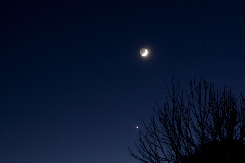 astronomy, planetary moon, from, earthshine, tranquil scene, no people, bright, panorama, low angle view, beauty in nature, scenics - nature, 4K, moon