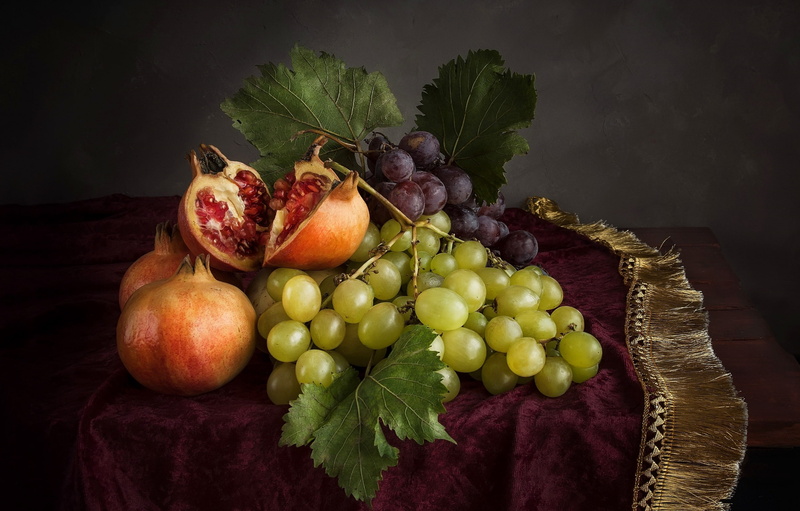 garnet, fringe, fruit, 2K, grapes, still life