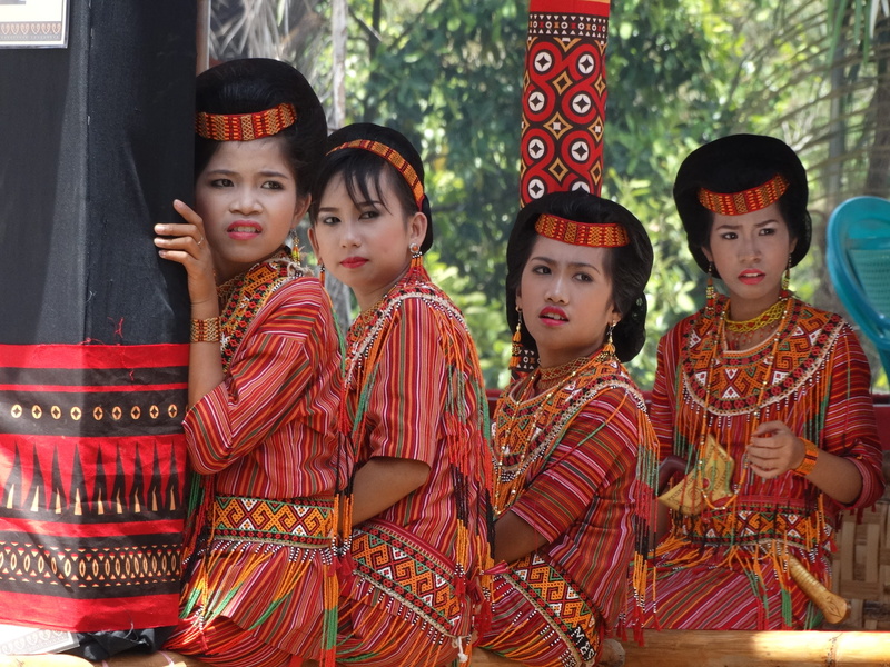 people, celebration, leisure activities, performer, women, lifestyles, skin, standing, childhood, kimono, men, fashion, stage, looking at camera, traditional clothing
