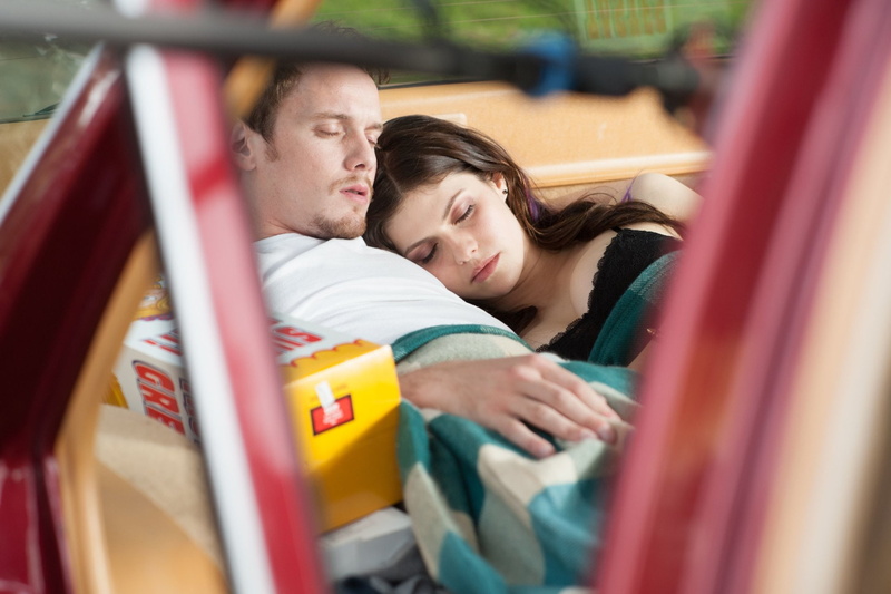 young men, selective focus, two people, eyes closed, togetherness, heterosexual couple, love, young couple, young adult, young women, lying down, waist up