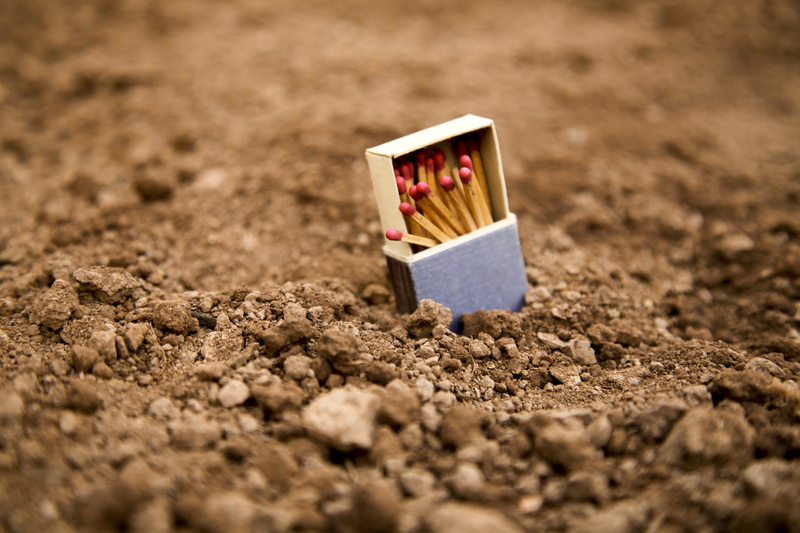 nature, earth, communication, dirt, box, industry, outdoors, arts culture and entertainment, brilliant ideas, sign, day, selective focus, creativity, drought