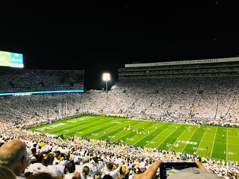 sport, team sport, large group of people, seat, light, group of people, watching, excitement, architecture, field, 4K, outdoors, night, competition, friday night light