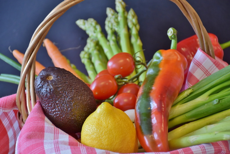 avocado, pepper, green, wellbeing, asparagus time, choice, paprika, red, vegetarian, still life, basket, leek, root vegetable, vegetable, lemon, food, eat