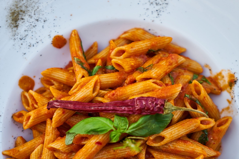 copy space, delicious, nobody, nutrition, food and drink, porcelain, 5K, tomato, health, cafe, diet, restaurant, italian food, snack, herb, unhealthy eating