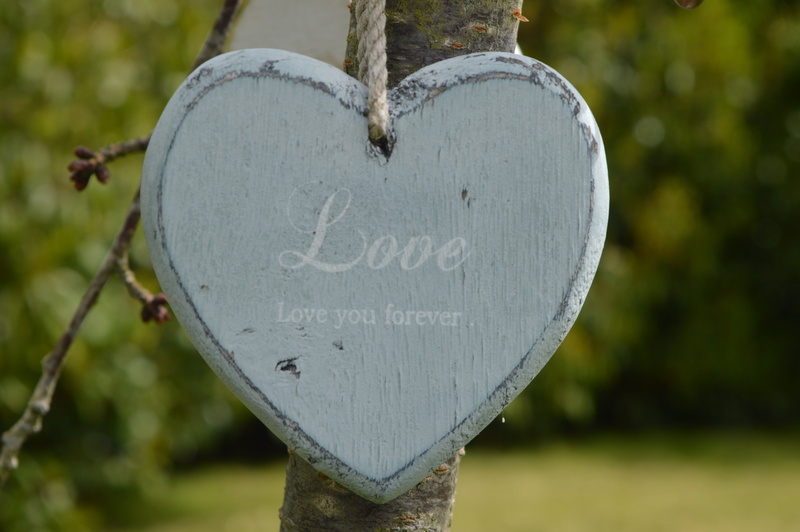 outdoors, gray, sign, love, design, ornament, 5K, wooden, no people, shape, focus on foreground, day, text, signage, nature, message, valentines day - holiday
