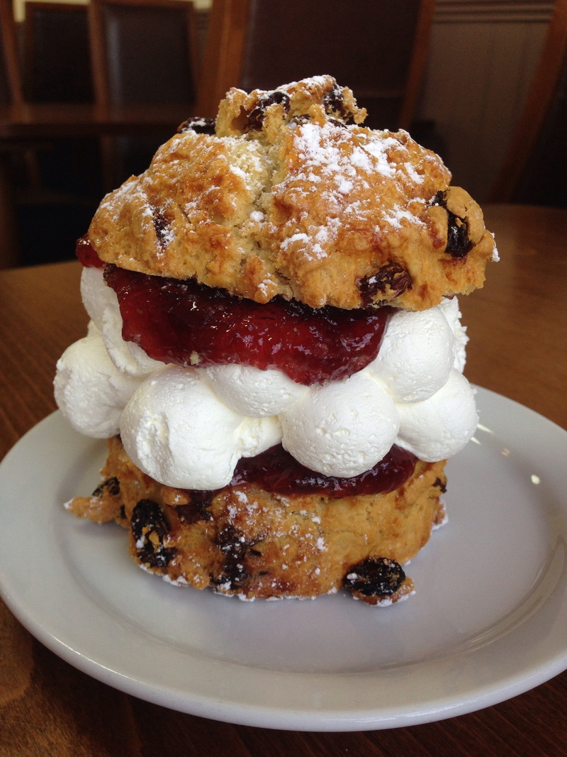 scone, temptation, plate, table, jam, food and drink, serving size, focus on foreground, snack, no people, indoors, freshness, baked, unhealthy eating