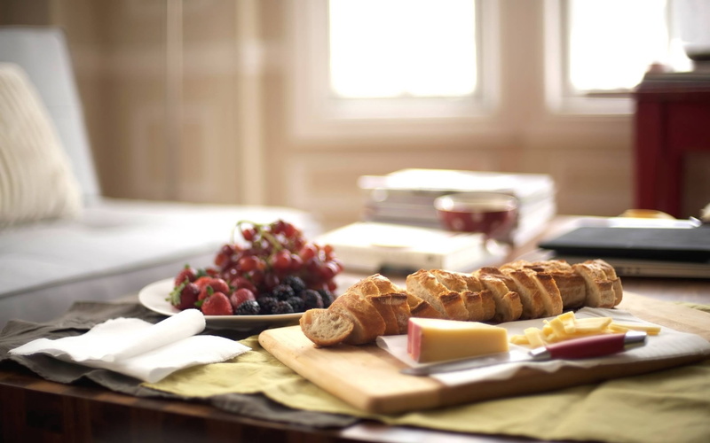 domestic Room, glass, healthy eating, plate, croissant, 2K, eating, bed, focus on foreground, food And Drink, meal, gourmet, cheese, bread, fruit, close-up